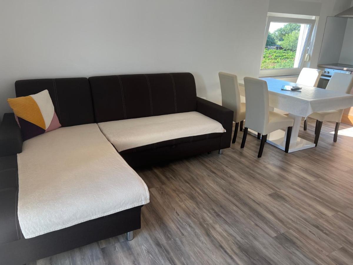 Apartments Ban Galižana Eksteriør bilde